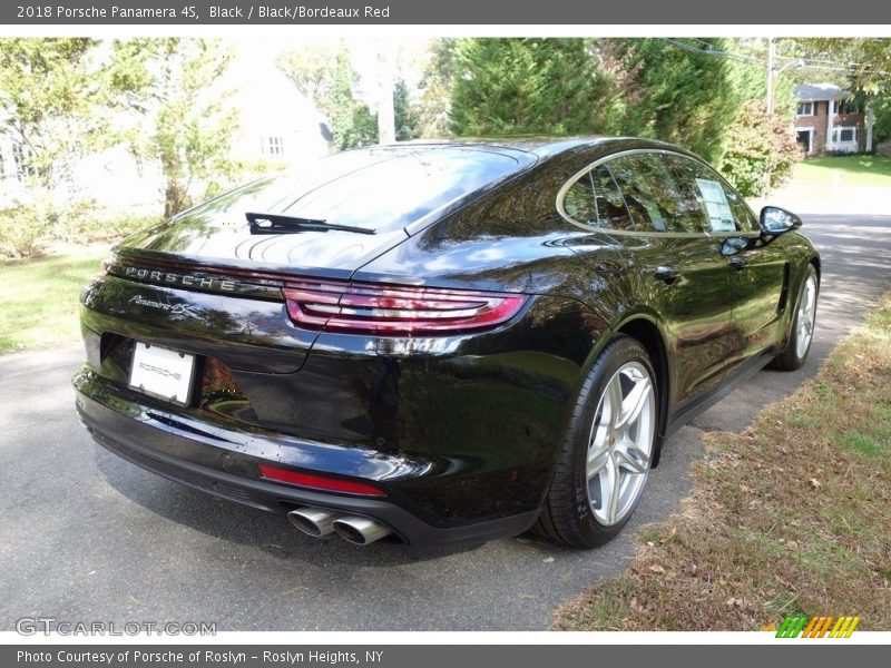 Black / Black/Bordeaux Red 2018 Porsche Panamera 4S