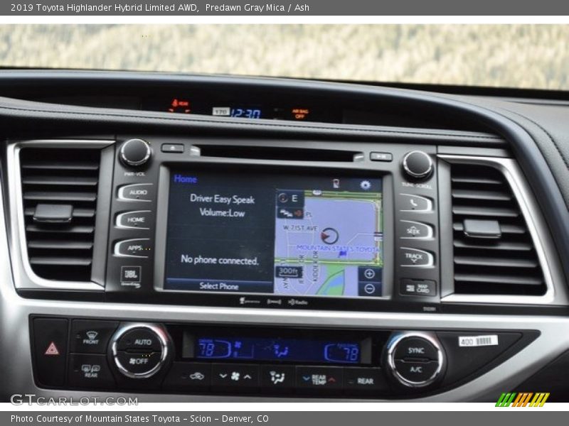 Navigation of 2019 Highlander Hybrid Limited AWD