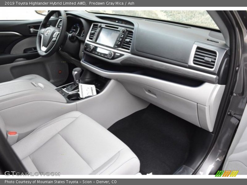 Front Seat of 2019 Highlander Hybrid Limited AWD