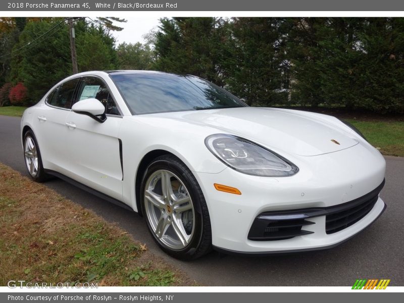 White / Black/Bordeaux Red 2018 Porsche Panamera 4S