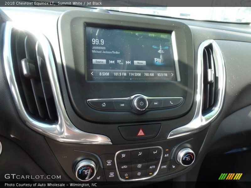 Summit White / Jet Black 2018 Chevrolet Equinox LT