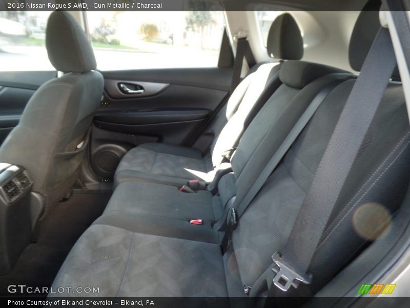 Gun Metallic / Charcoal 2016 Nissan Rogue S AWD