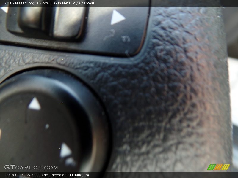 Gun Metallic / Charcoal 2016 Nissan Rogue S AWD