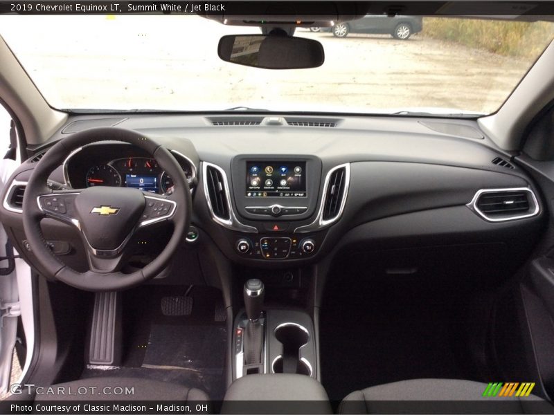 Summit White / Jet Black 2019 Chevrolet Equinox LT