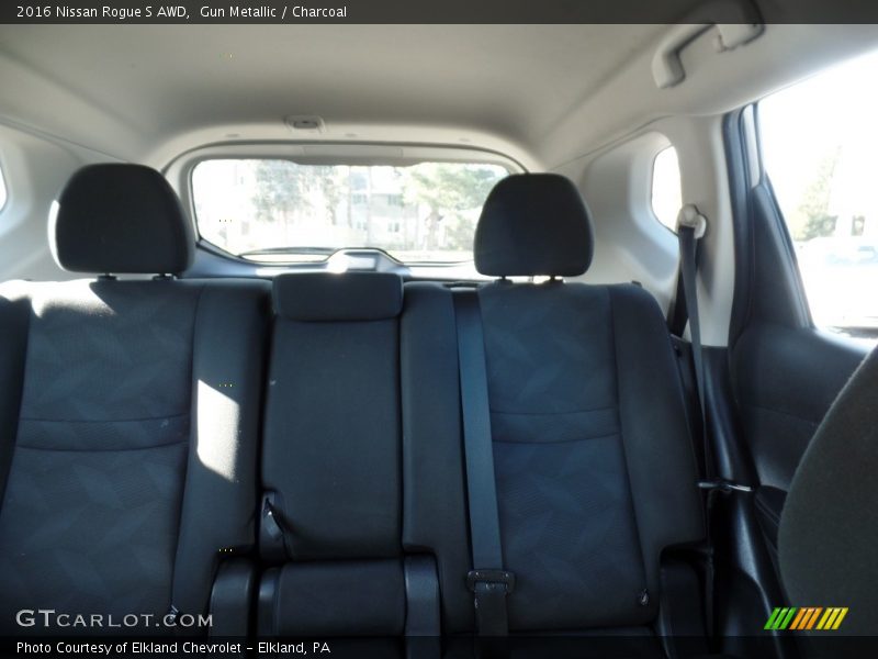 Gun Metallic / Charcoal 2016 Nissan Rogue S AWD