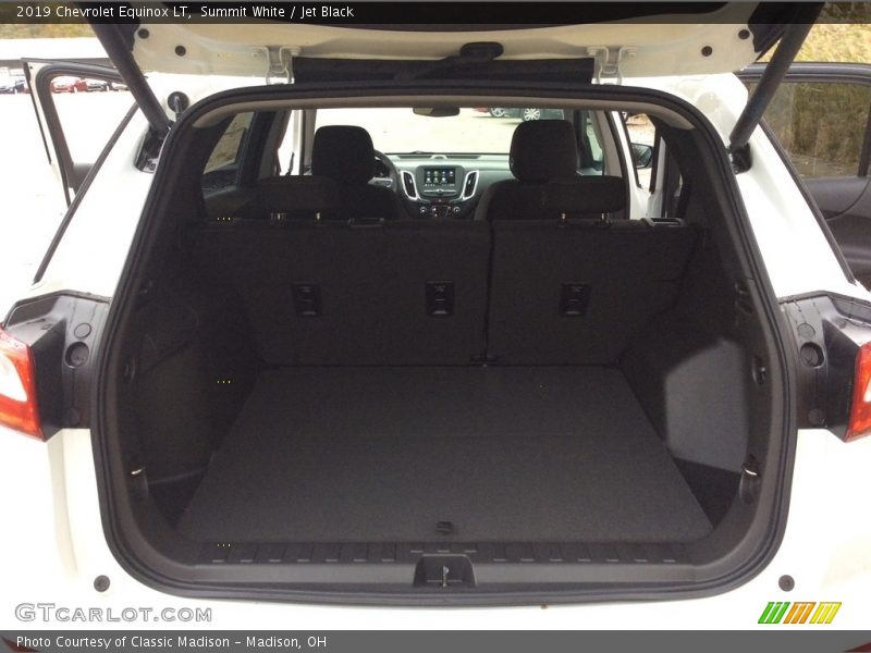 Summit White / Jet Black 2019 Chevrolet Equinox LT