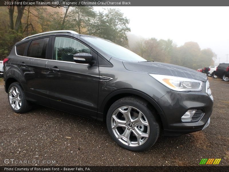  2019 Escape Titanium 4WD Magnetic