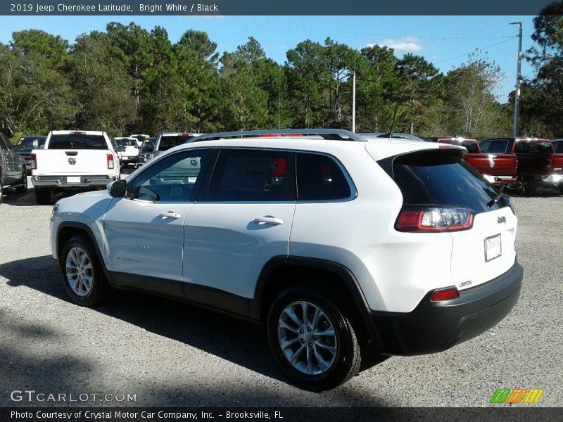 Bright White / Black 2019 Jeep Cherokee Latitude