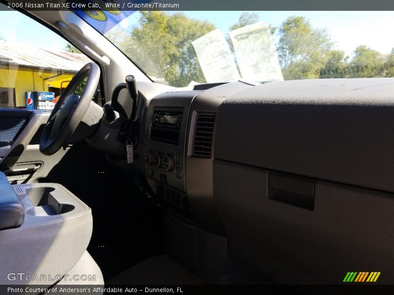 White / Graphite/Titanium 2006 Nissan Titan XE Crew Cab
