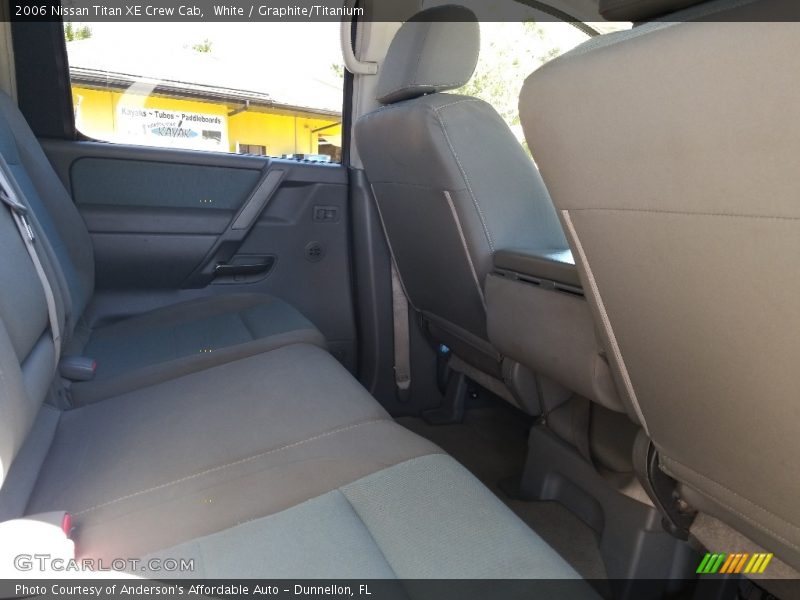 White / Graphite/Titanium 2006 Nissan Titan XE Crew Cab
