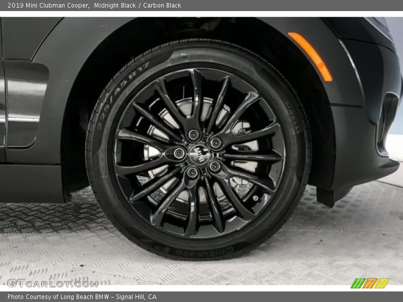 Midnight Black / Carbon Black 2019 Mini Clubman Cooper