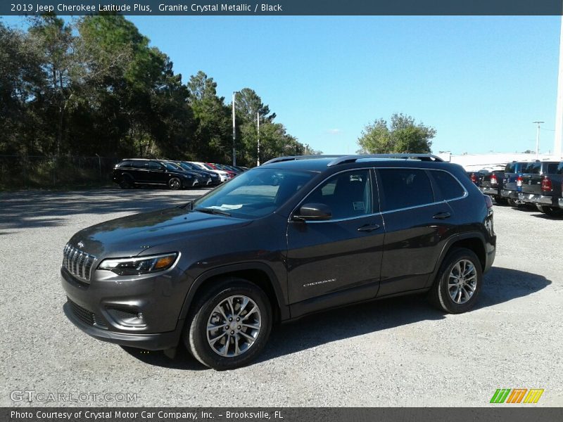 Granite Crystal Metallic / Black 2019 Jeep Cherokee Latitude Plus