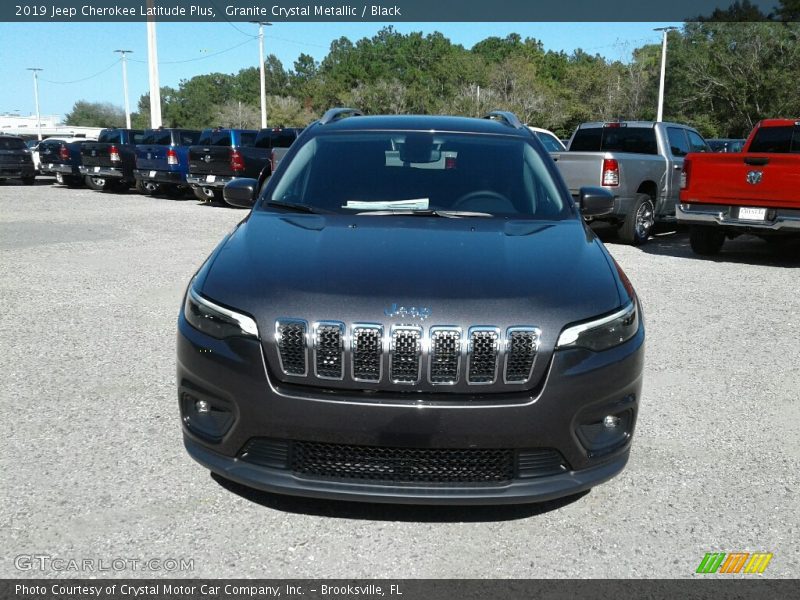 Granite Crystal Metallic / Black 2019 Jeep Cherokee Latitude Plus