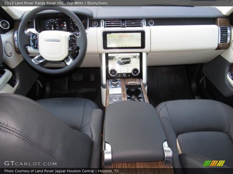 Dashboard of 2019 Range Rover HSE