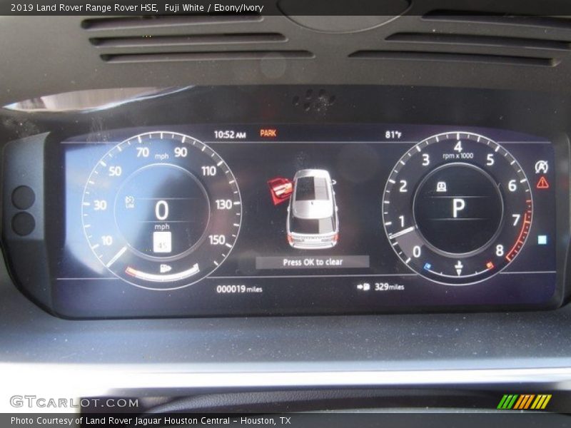 Dashboard of 2019 Range Rover HSE