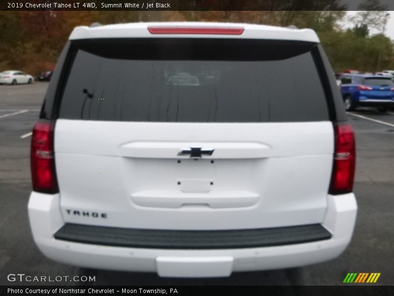 Summit White / Jet Black 2019 Chevrolet Tahoe LT 4WD