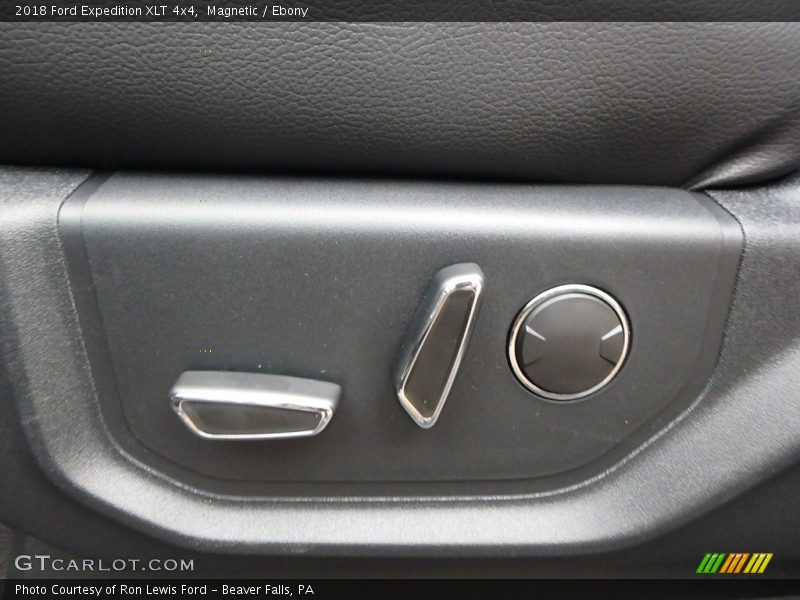 Controls of 2018 Expedition XLT 4x4