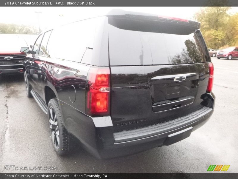 Black / Jet Black 2019 Chevrolet Suburban LT 4WD
