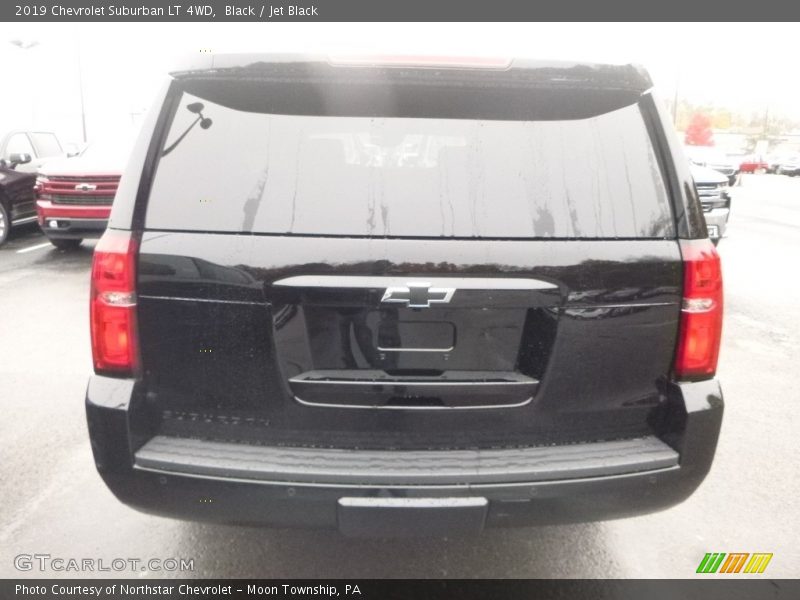 Black / Jet Black 2019 Chevrolet Suburban LT 4WD