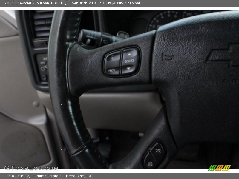 Silver Birch Metallic / Gray/Dark Charcoal 2005 Chevrolet Suburban 1500 LT