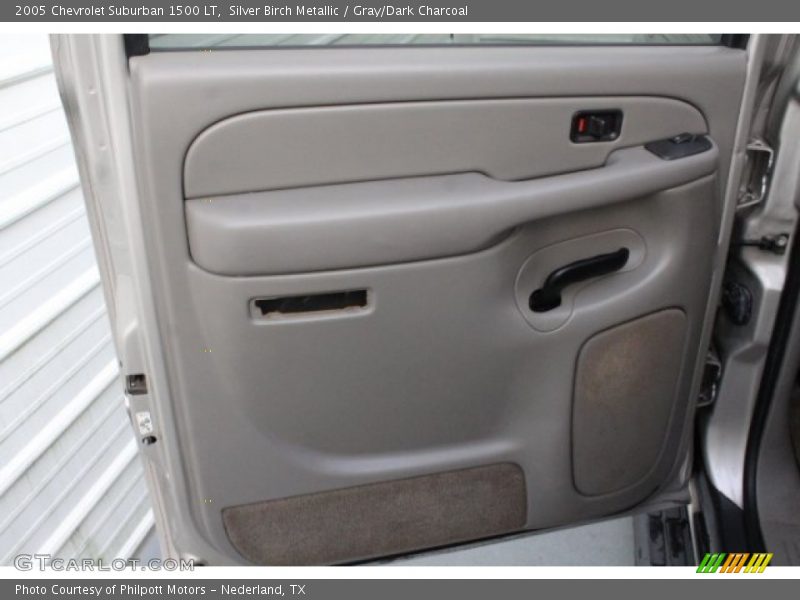 Silver Birch Metallic / Gray/Dark Charcoal 2005 Chevrolet Suburban 1500 LT