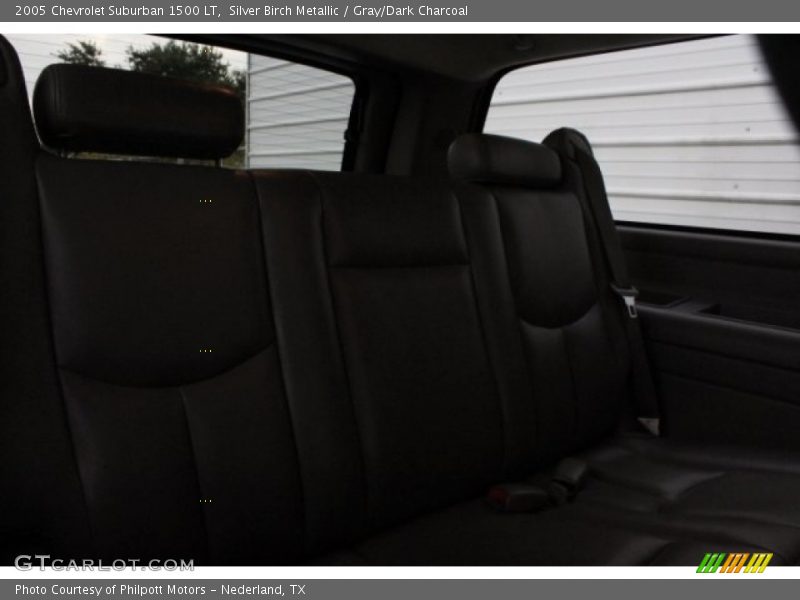 Silver Birch Metallic / Gray/Dark Charcoal 2005 Chevrolet Suburban 1500 LT