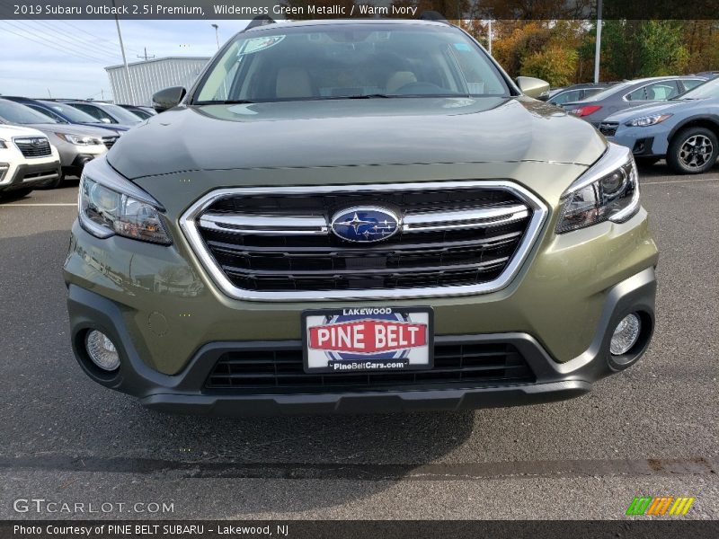 Wilderness Green Metallic / Warm Ivory 2019 Subaru Outback 2.5i Premium