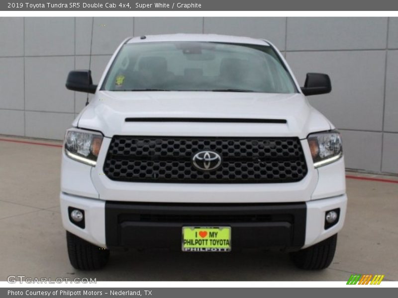 Super White / Graphite 2019 Toyota Tundra SR5 Double Cab 4x4