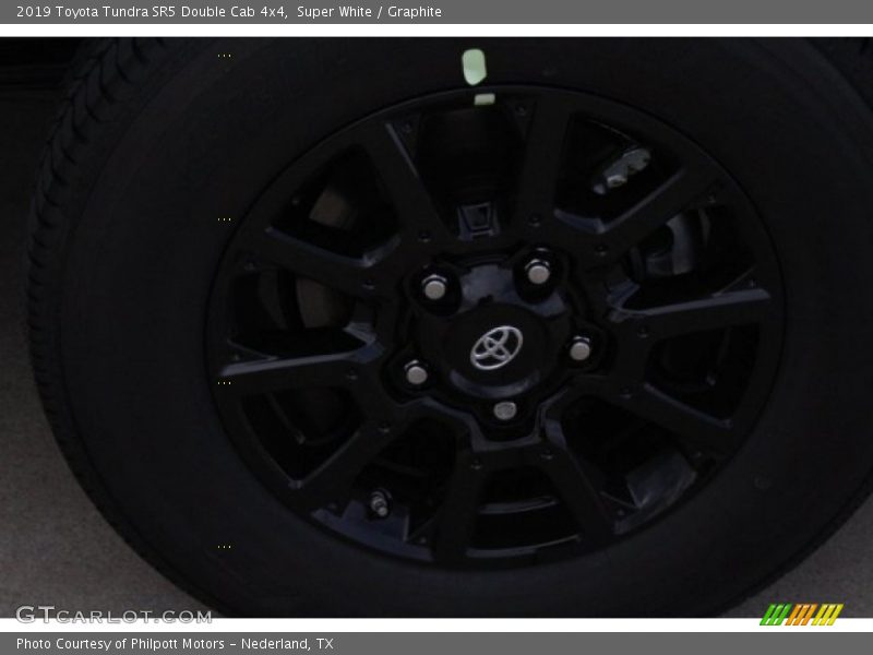 Super White / Graphite 2019 Toyota Tundra SR5 Double Cab 4x4