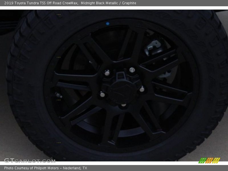 Midnight Black Metallic / Graphite 2019 Toyota Tundra TSS Off Road CrewMax