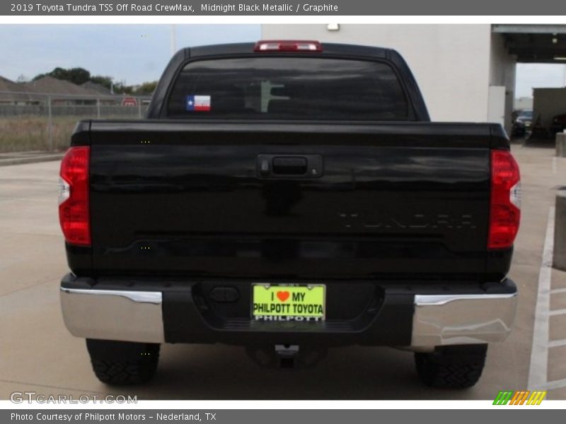 Midnight Black Metallic / Graphite 2019 Toyota Tundra TSS Off Road CrewMax