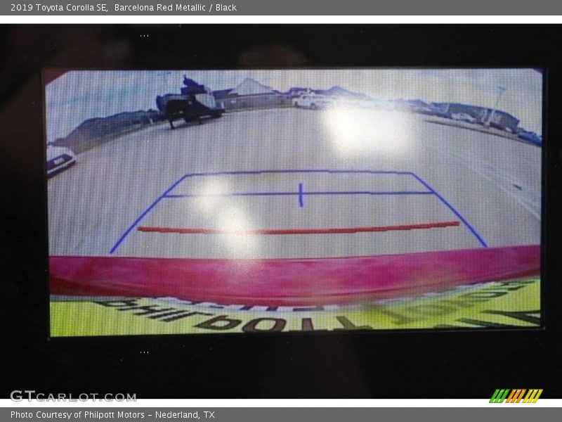 Barcelona Red Metallic / Black 2019 Toyota Corolla SE