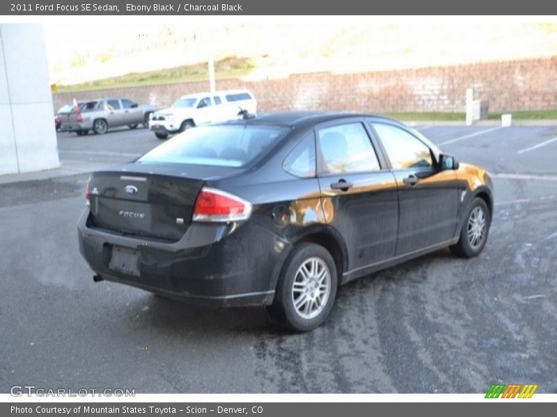Ebony Black / Charcoal Black 2011 Ford Focus SE Sedan
