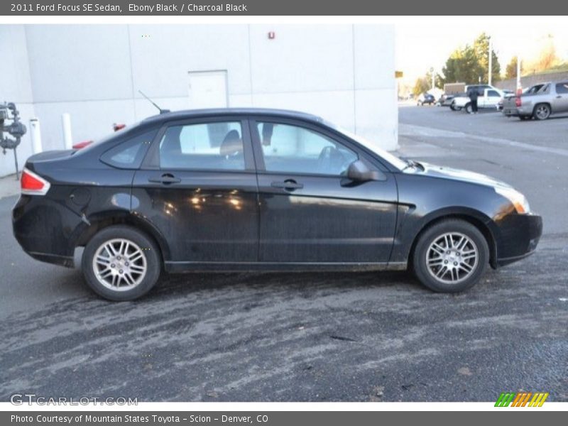 Ebony Black / Charcoal Black 2011 Ford Focus SE Sedan