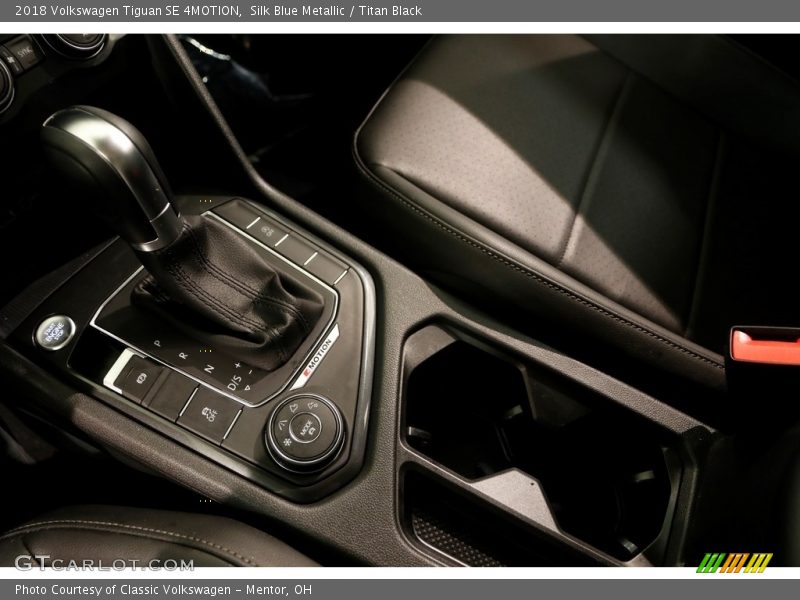  2018 Tiguan SE 4MOTION 8 Speed Automatic Shifter