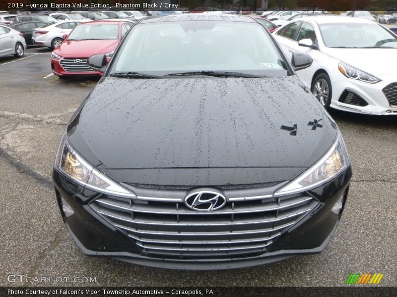 Phantom Black / Gray 2019 Hyundai Elantra Value Edition