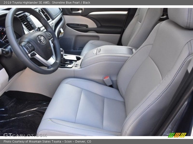 Shoreline Blue Pearl / Black 2019 Toyota Highlander SE AWD