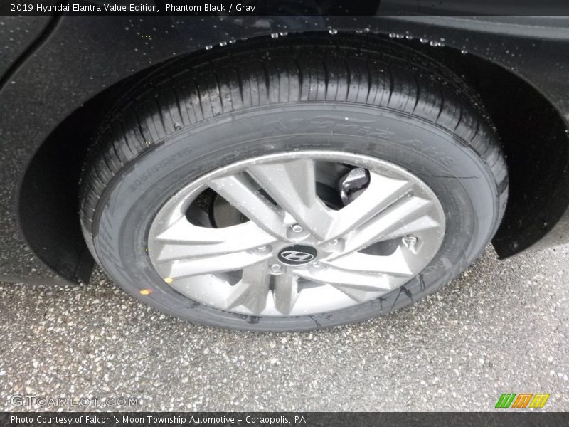 Phantom Black / Gray 2019 Hyundai Elantra Value Edition