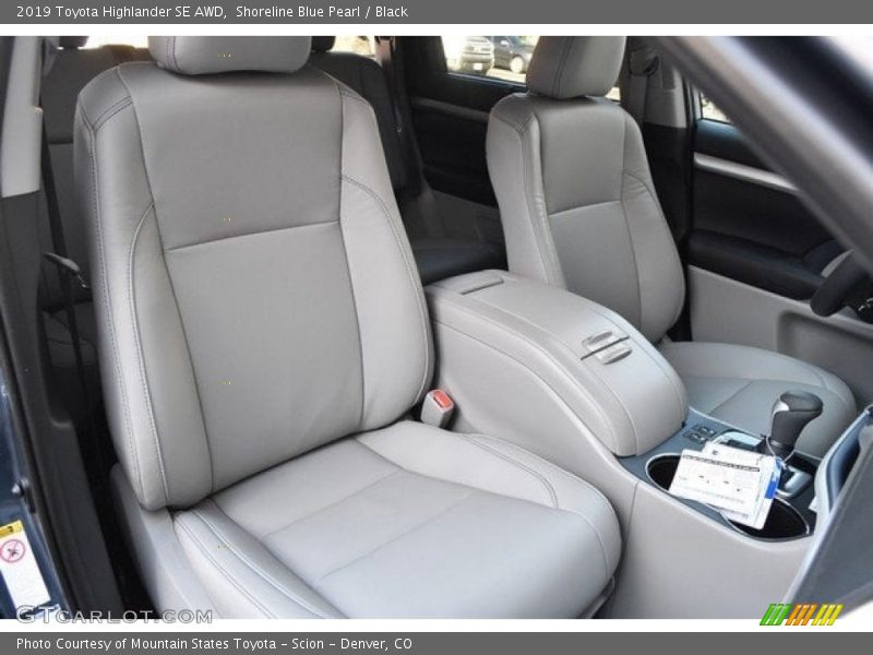 Shoreline Blue Pearl / Black 2019 Toyota Highlander SE AWD