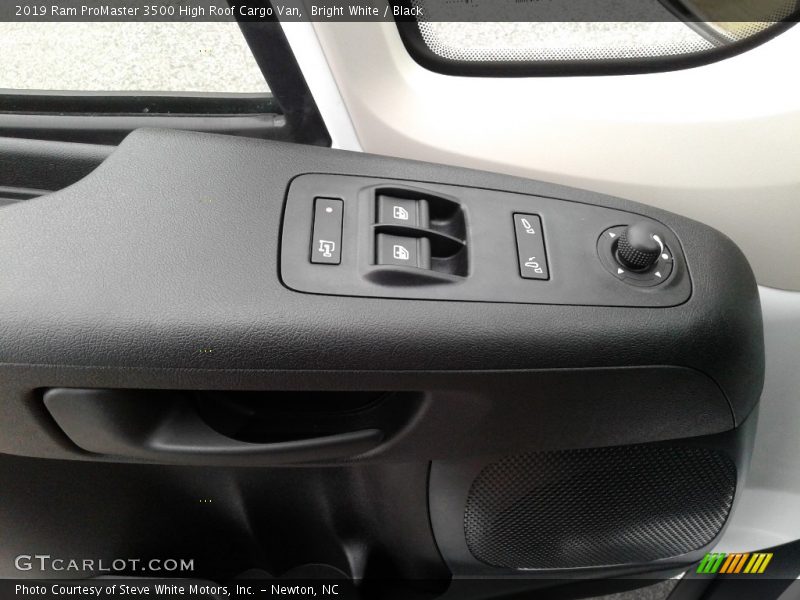 Bright White / Black 2019 Ram ProMaster 3500 High Roof Cargo Van