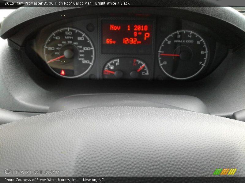 Bright White / Black 2019 Ram ProMaster 3500 High Roof Cargo Van