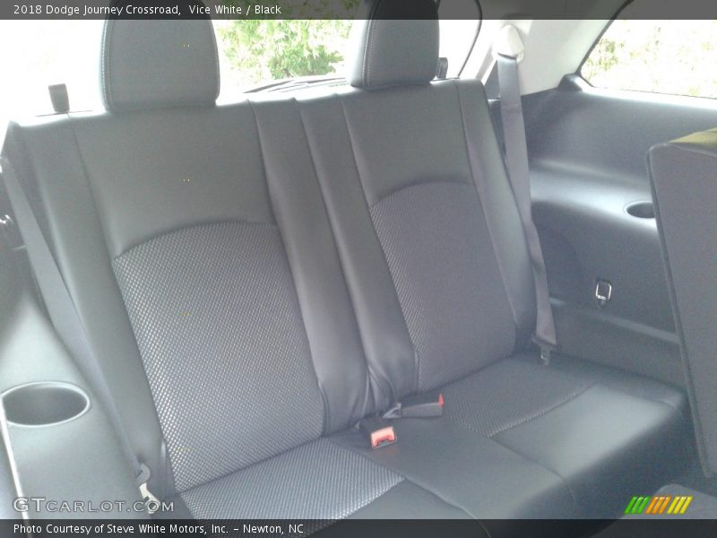 Vice White / Black 2018 Dodge Journey Crossroad