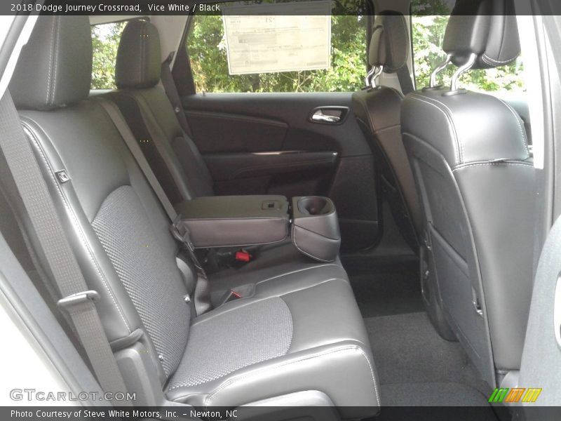 Vice White / Black 2018 Dodge Journey Crossroad