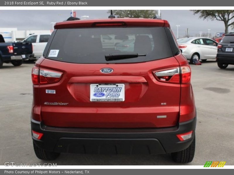 Ruby Red / Ebony Black 2018 Ford EcoSport SE