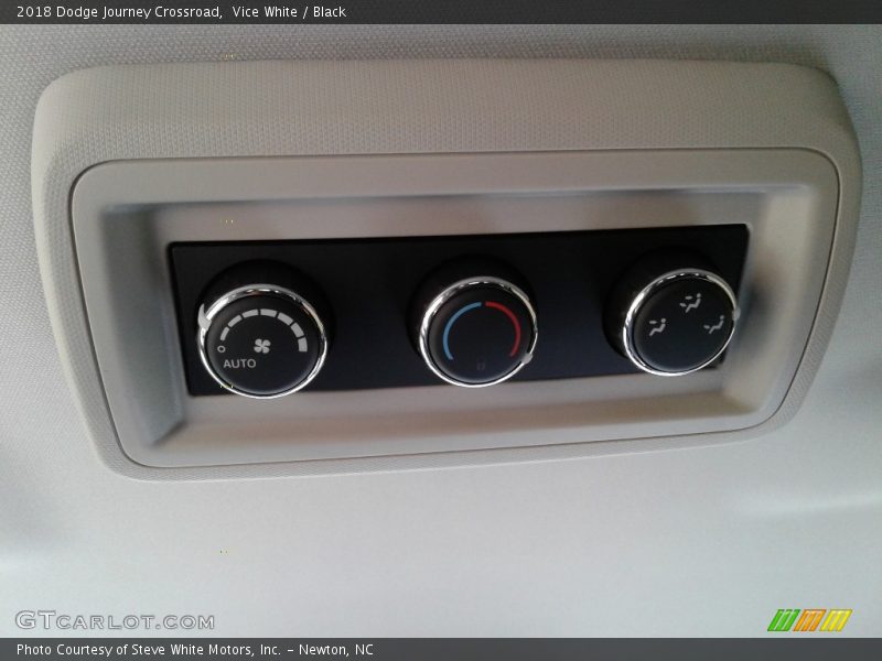 Vice White / Black 2018 Dodge Journey Crossroad