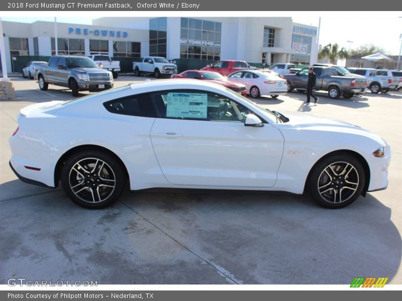 Oxford White / Ebony 2018 Ford Mustang GT Premium Fastback