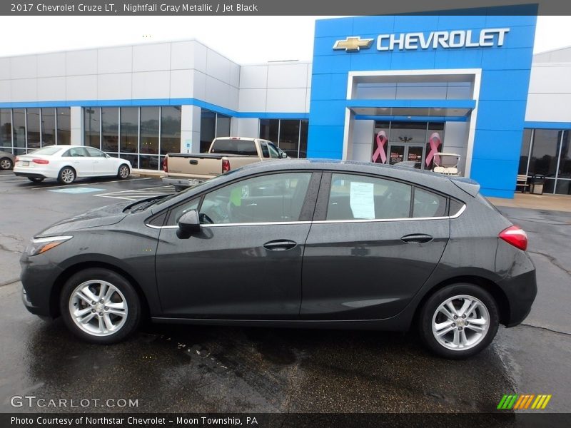 Nightfall Gray Metallic / Jet Black 2017 Chevrolet Cruze LT