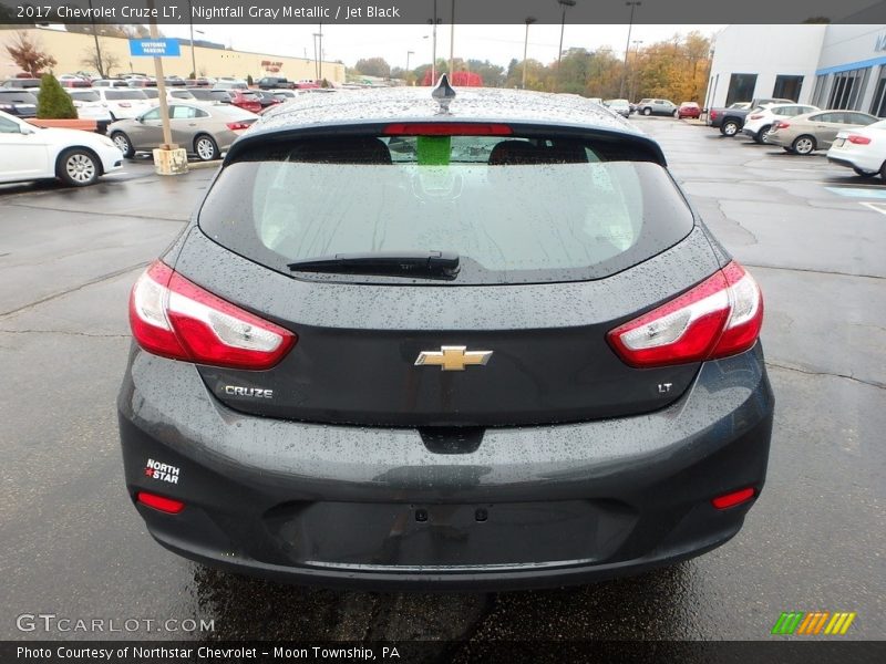 Nightfall Gray Metallic / Jet Black 2017 Chevrolet Cruze LT