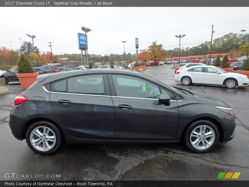 Nightfall Gray Metallic / Jet Black 2017 Chevrolet Cruze LT