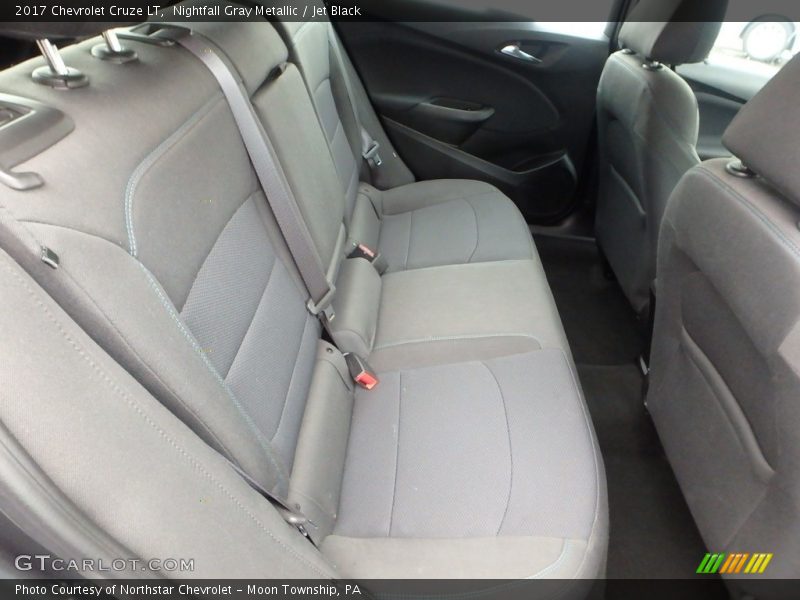 Nightfall Gray Metallic / Jet Black 2017 Chevrolet Cruze LT